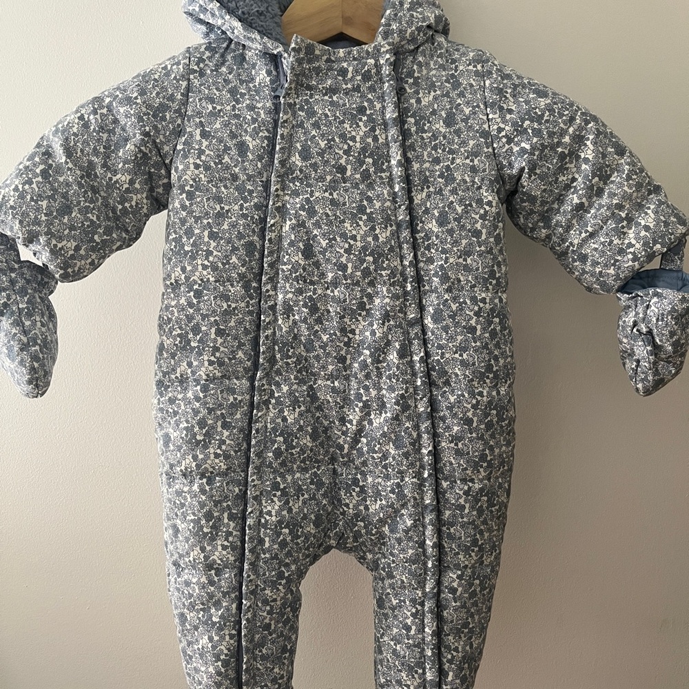 Cyrillus Blue Floral Kids Footie size 9M